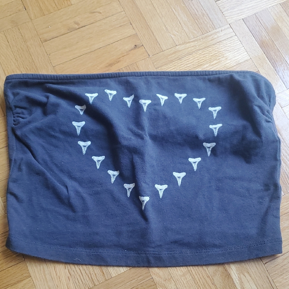 Garage Shark Tooth Heart Tube Crop Top